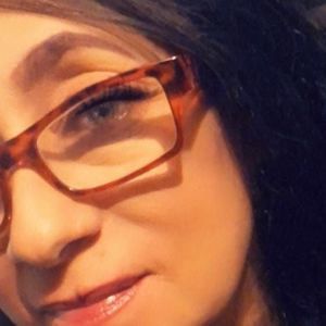 Meet your Posher, Luz esther